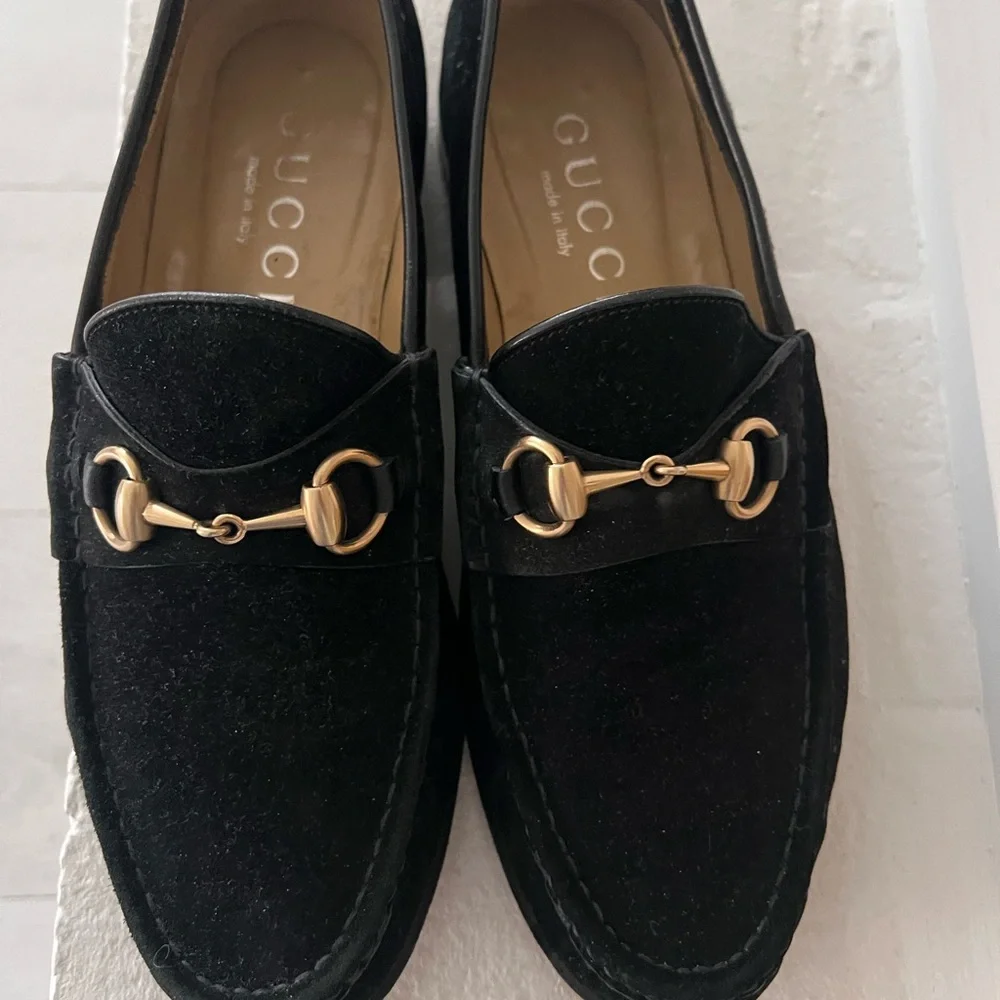 Gucci Authentic Horsebit Suede Loafer